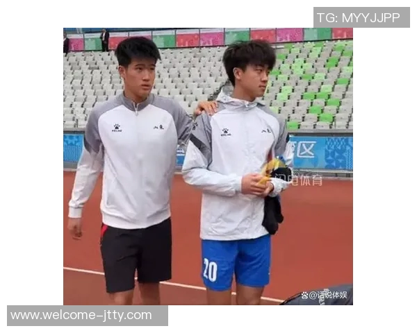 U22国足伤病问题严重刘浩帆彭啸尚未参与场地训练