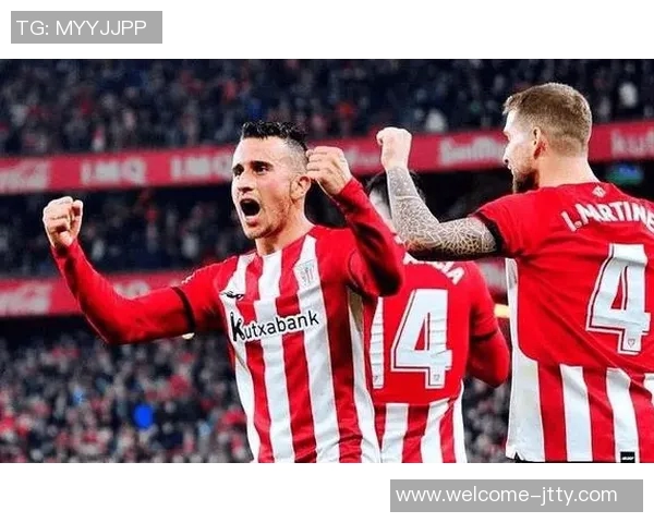 比利亚谈球队竞争：理想状态是每个位置都有15名优秀球员可供选择