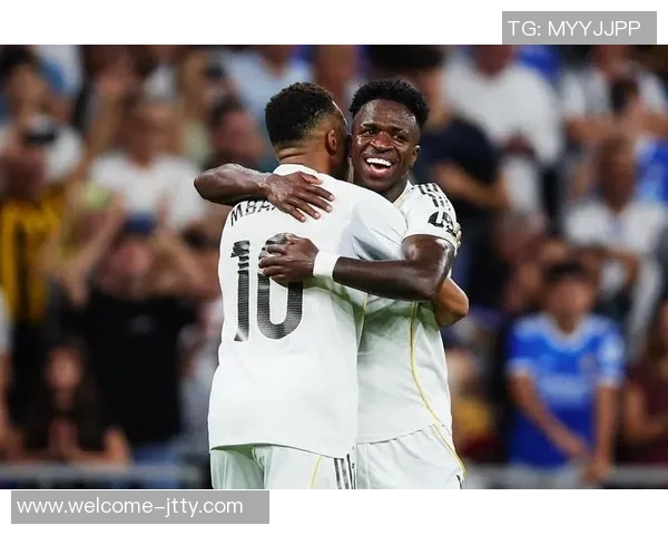 西媒曝皇马维尼修斯标价1亿欧维蒂尼亚转会同样需巨资